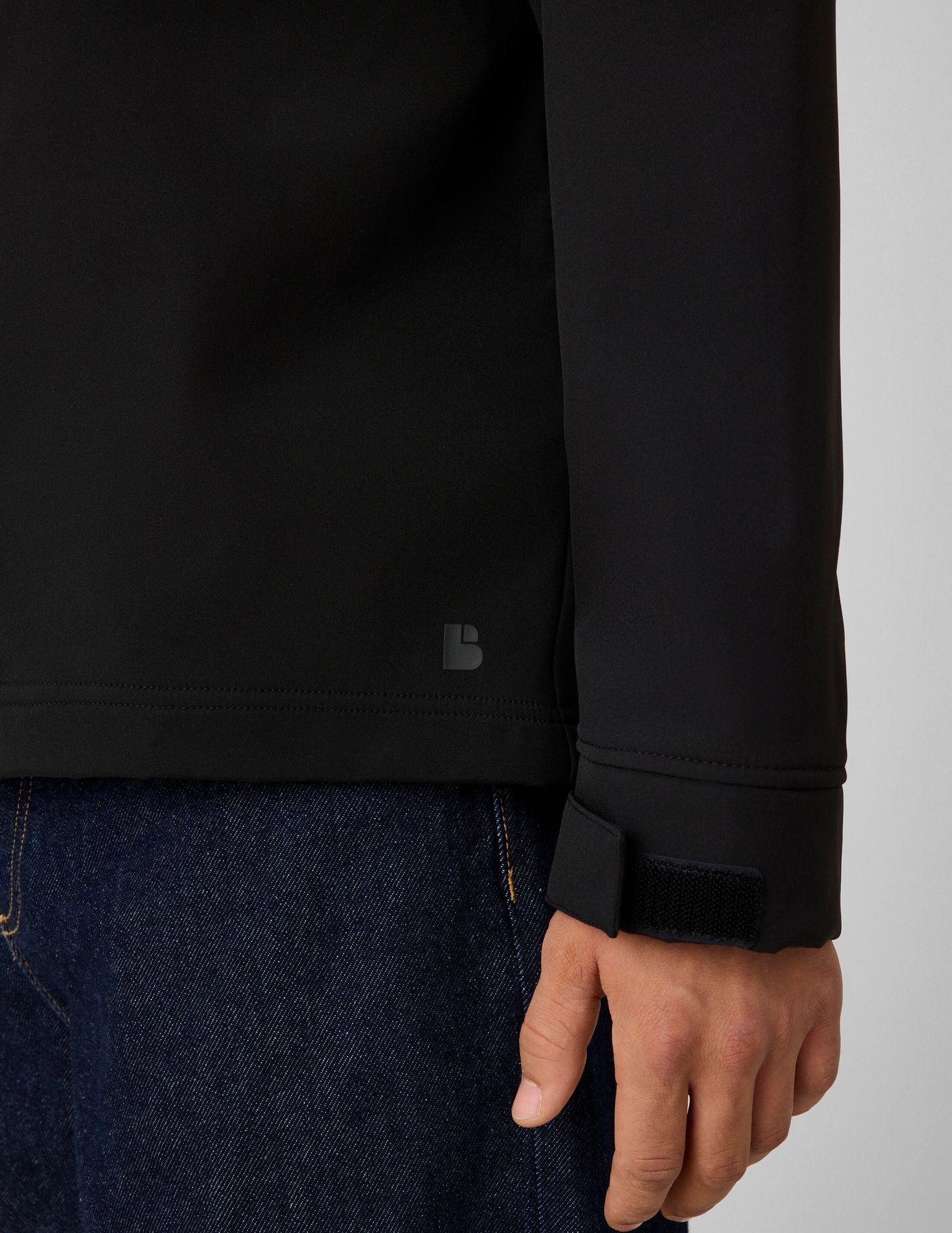 Veste &agrave; capuche zipp&eacute;e