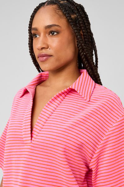 Polo ray&eacute; en &eacute;ponge