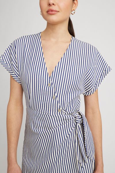 Robe courte rayée