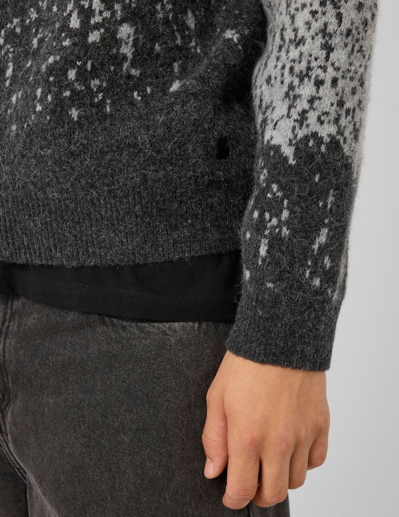 Pull jacquard