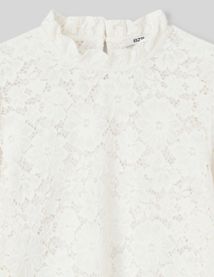 Blouse en dentelle