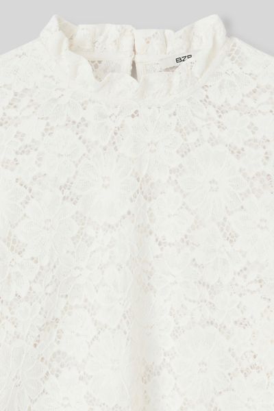 Blouse en dentelle