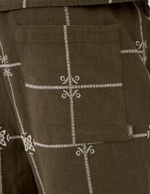 Bermuda brod&eacute;