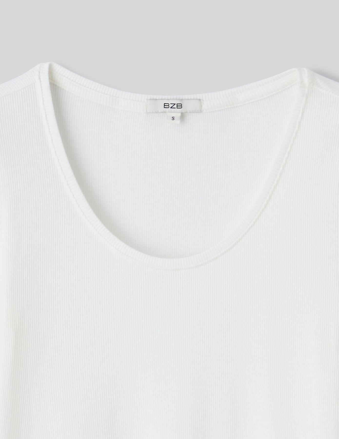 T-shirt fin manches longues