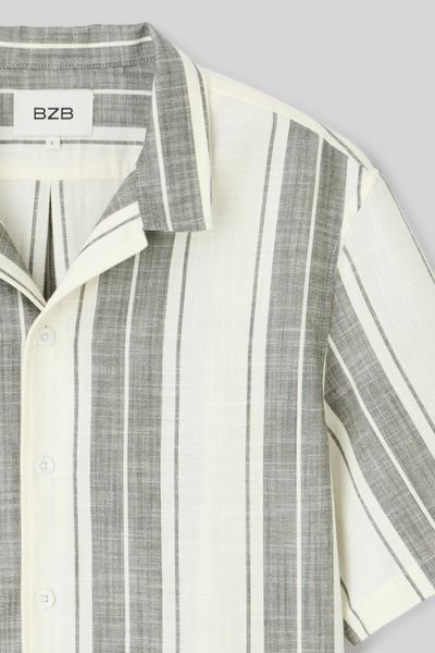 Chemise manches courtes rayées chevron