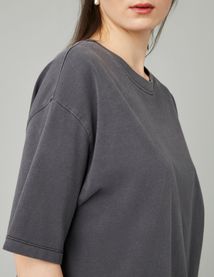 T-shirt oversize d&eacute;lav&eacute;