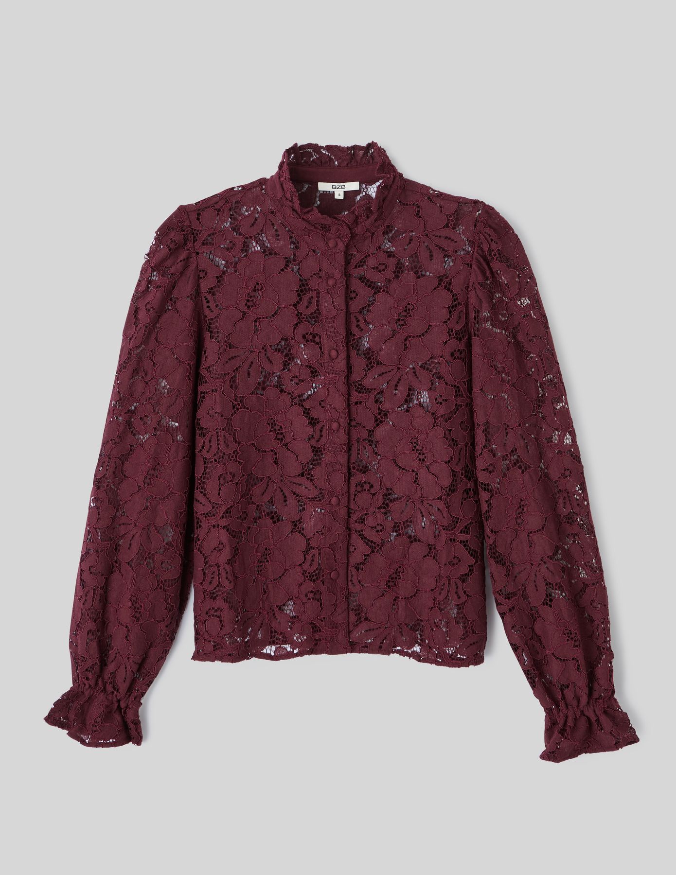 Chemise en dentelle