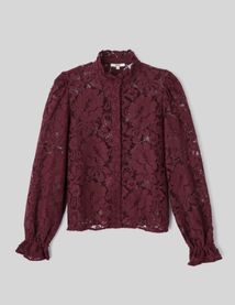 Chemise en dentelle