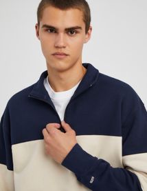 Sweat col montant colorblock
