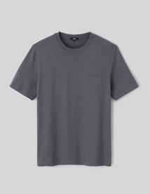 T-shirt message