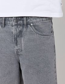 Bermuda jean gris