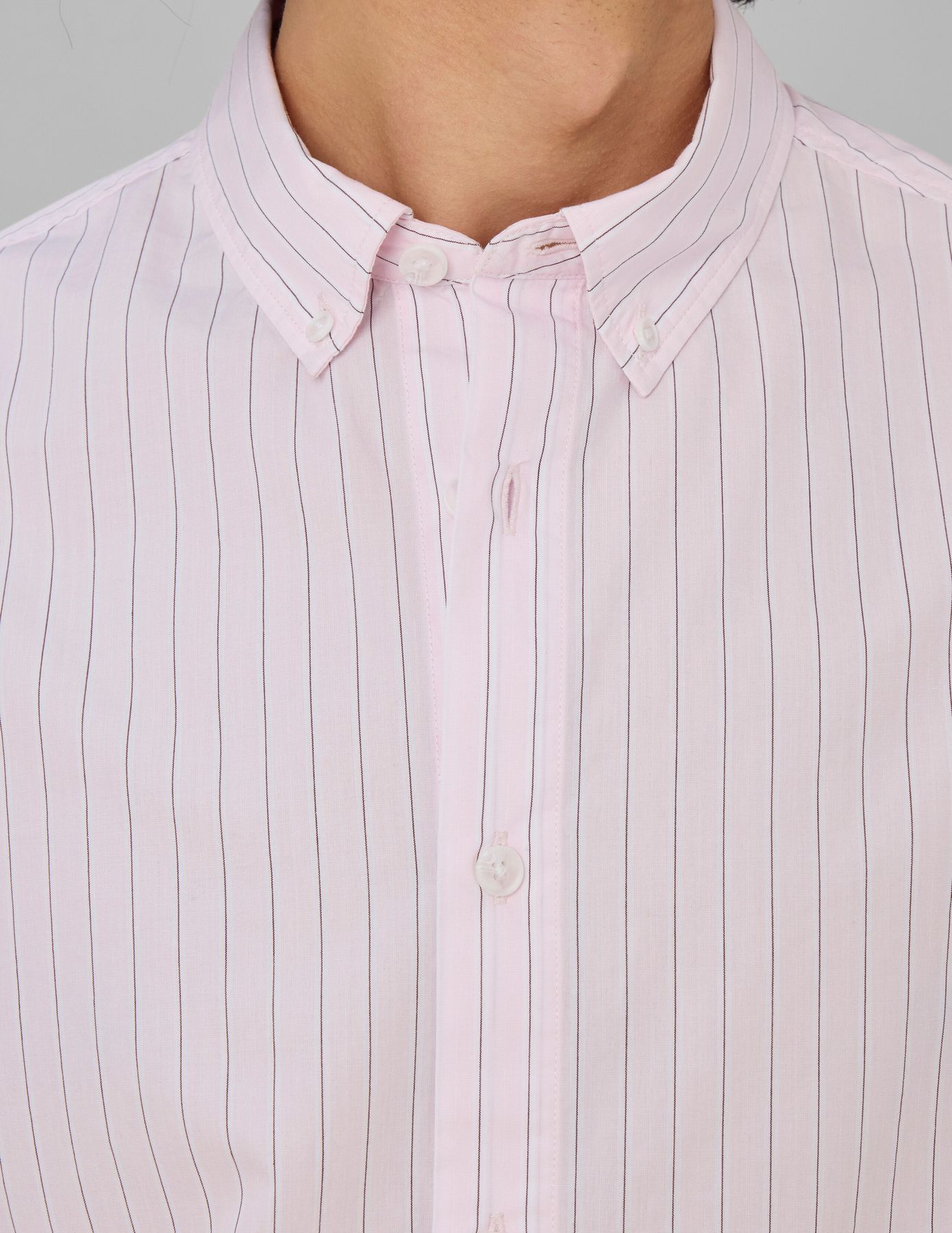 Chemise &agrave; rayures fines