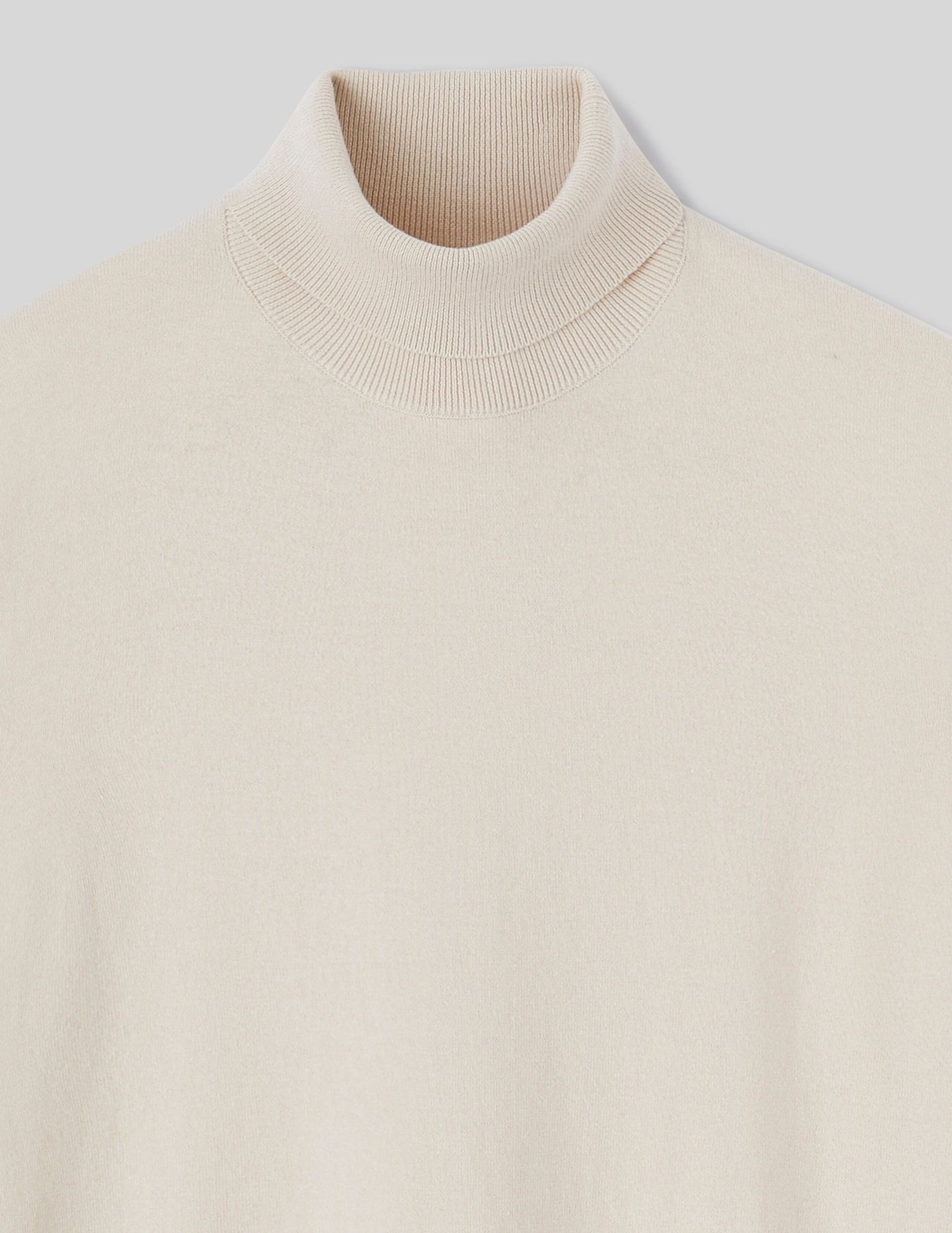 Pull col roulé
