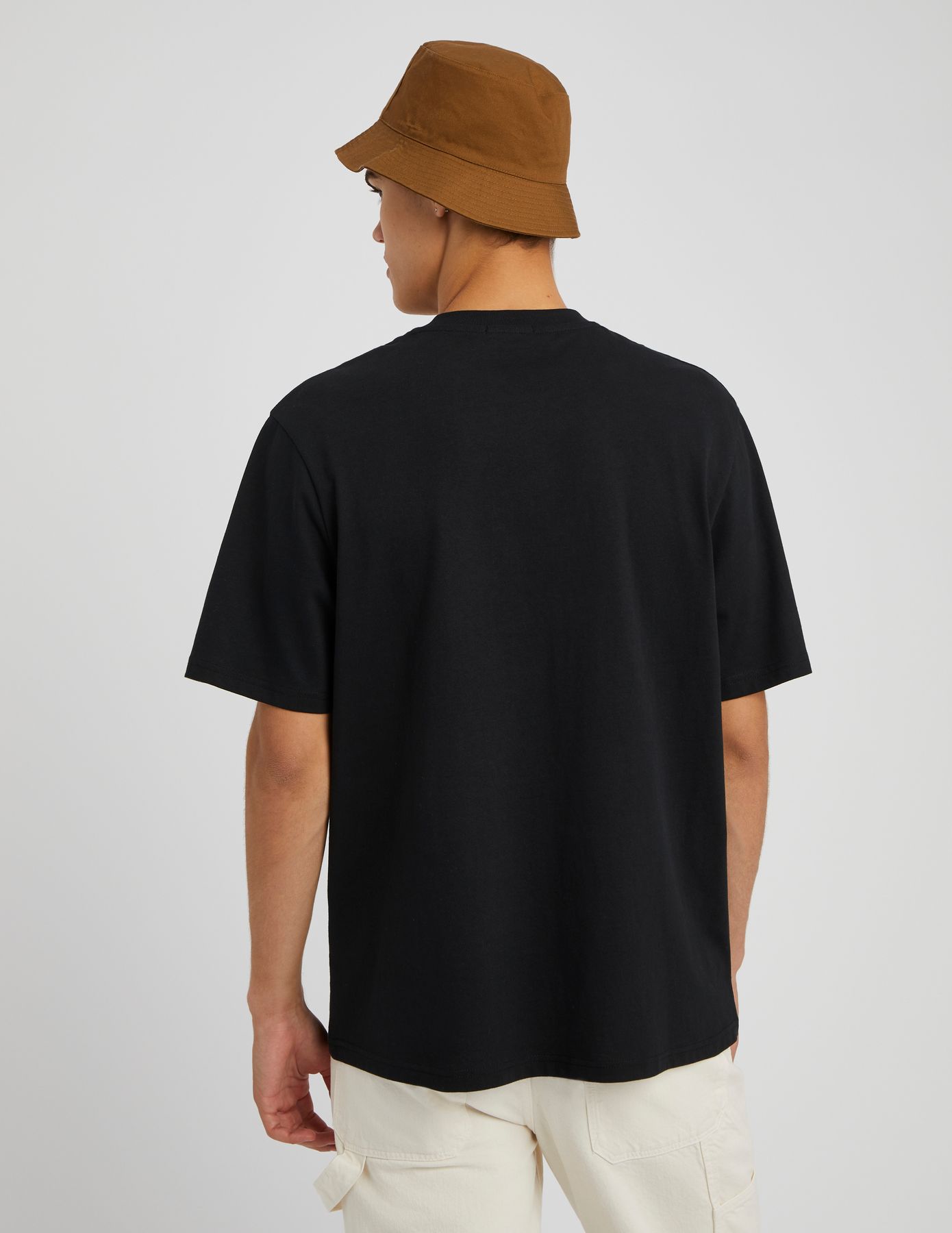 T-shirt imprim&eacute; relief