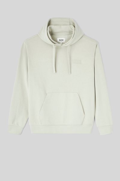 Sweat brod&eacute; &agrave; capuche