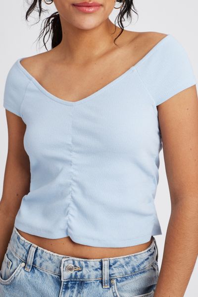 T-shirt &eacute;paules d&eacute;nud&eacute;es