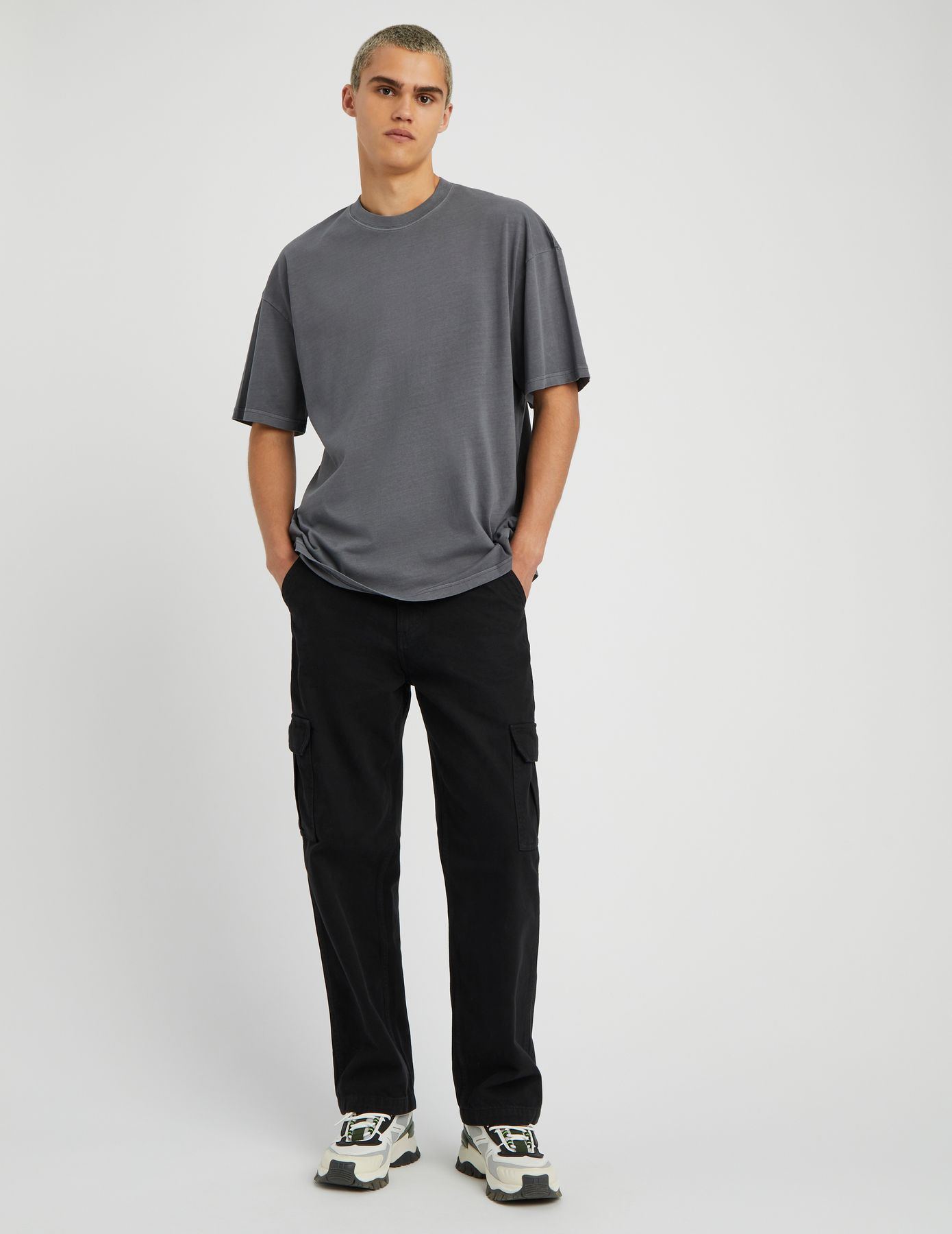 T-shirt oversize d&eacute;lav&eacute;