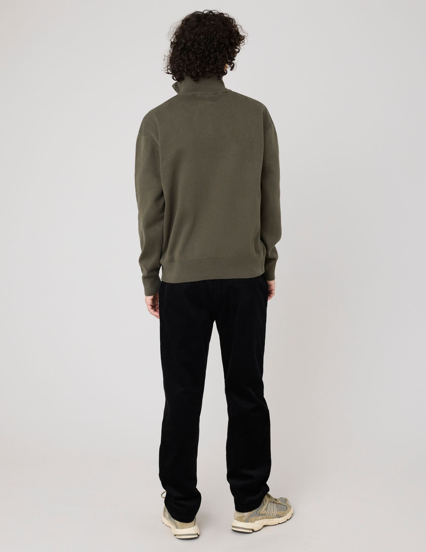 Pull col montant zippé