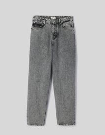Jean loose