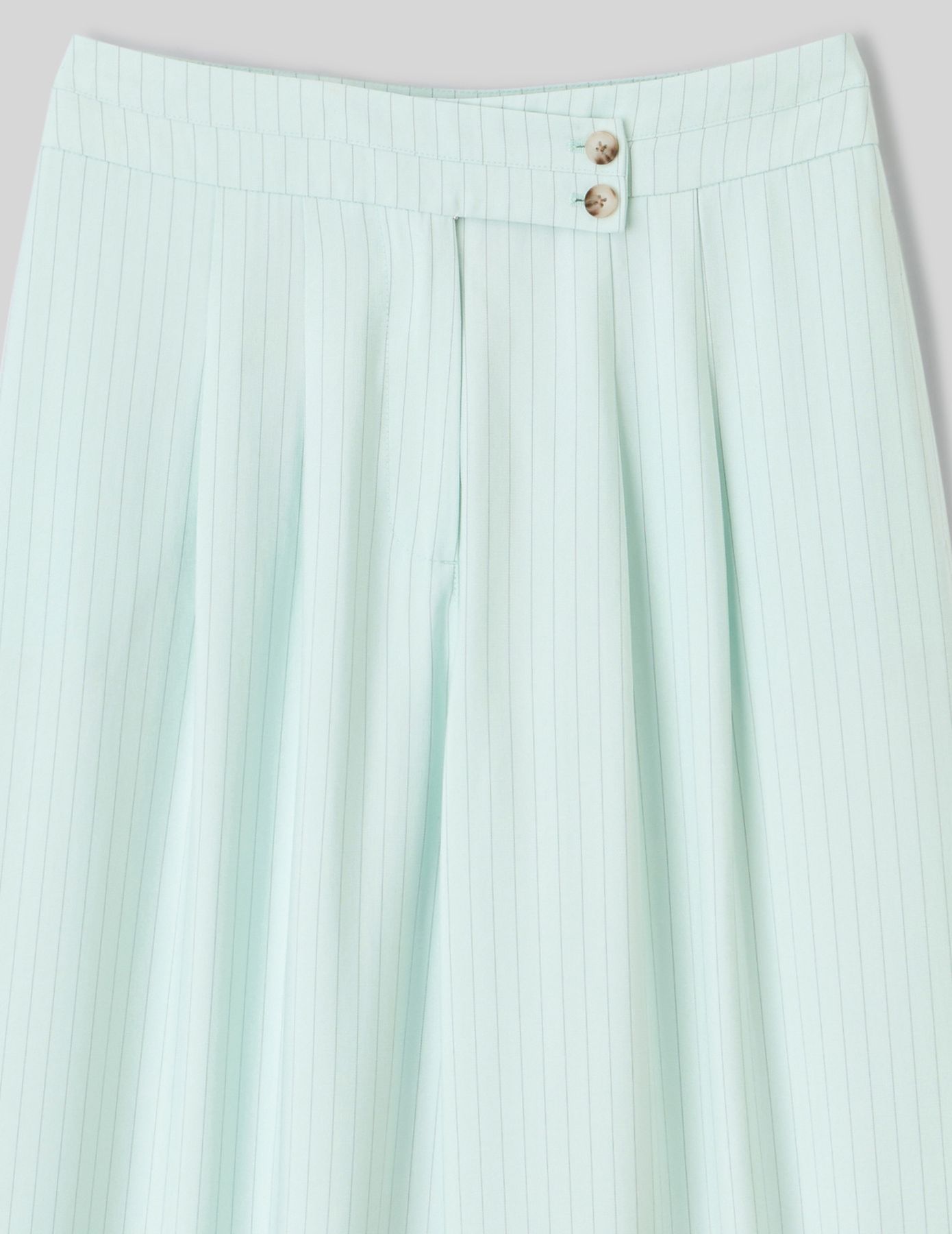 Pantalon fluide ceinture asym&eacute;trique