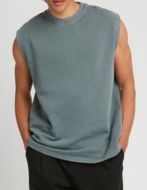 D&eacute;bardeur garment dye