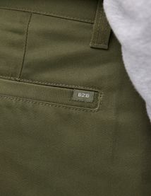 Pantalon Chino coupe Droite