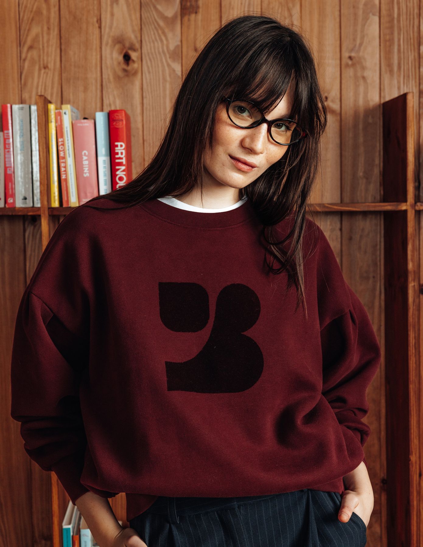 Sweat col rond imprim&eacute; flock