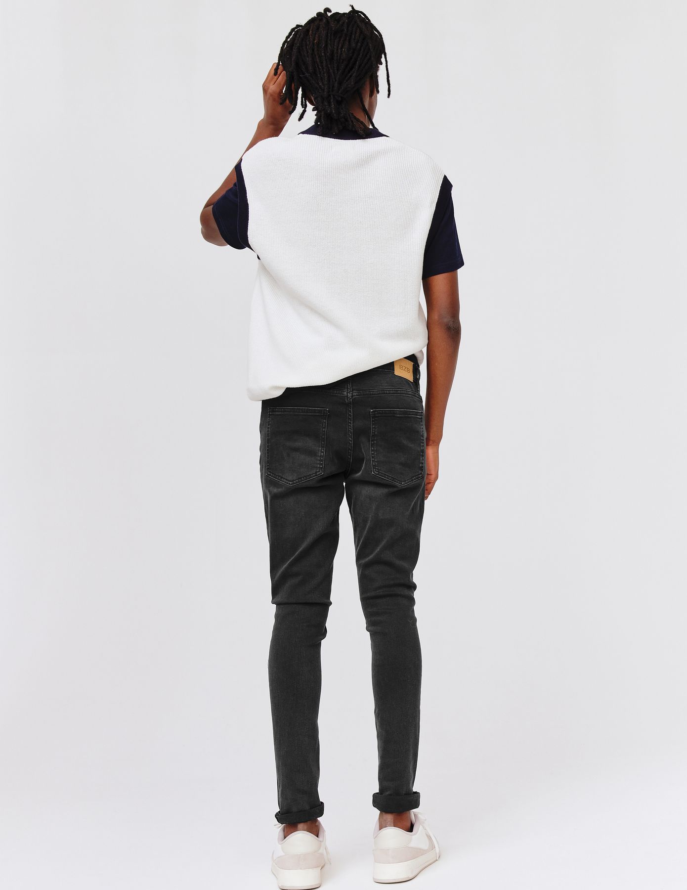Jean skinny basique noir delavé