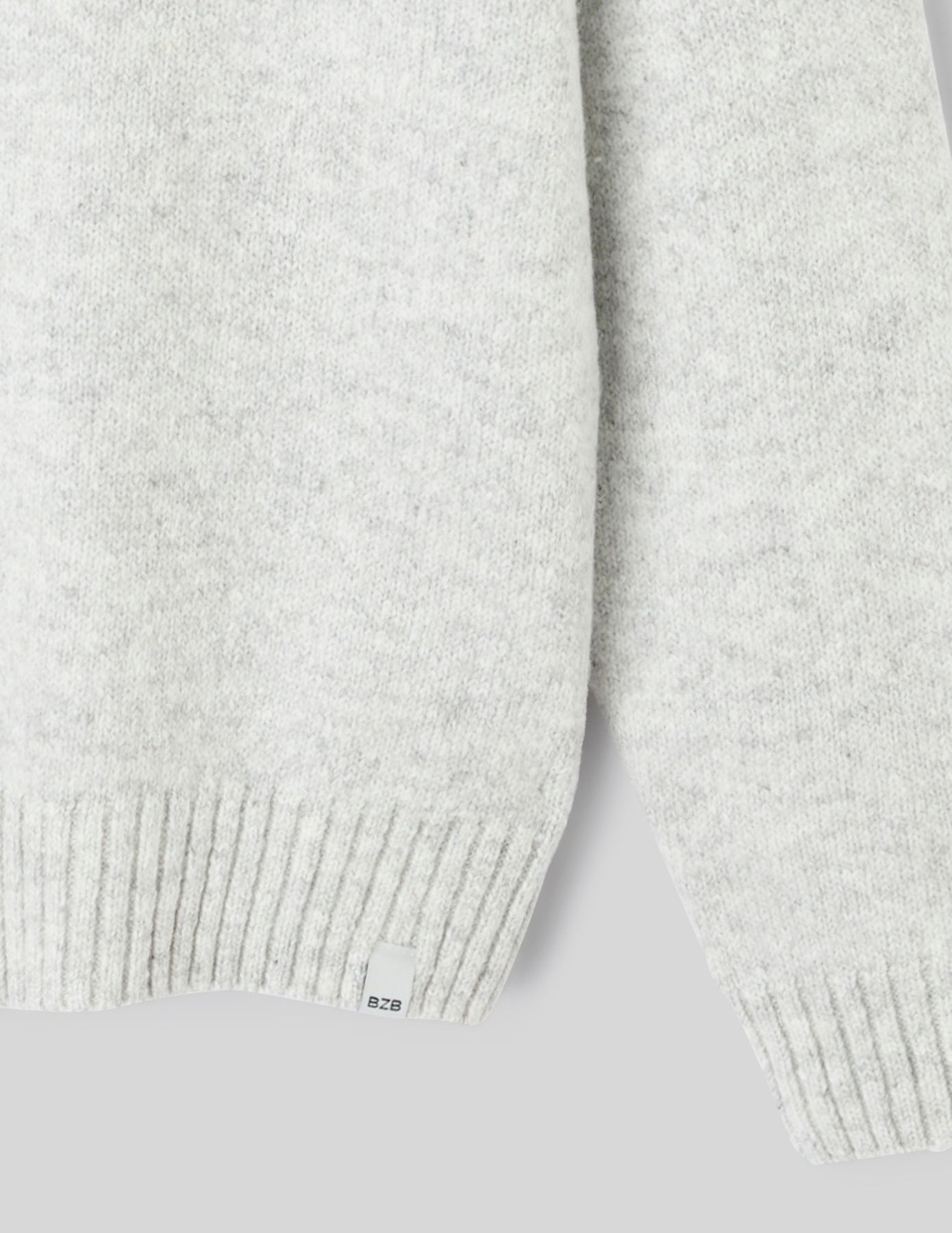 Pull moulin&eacute;