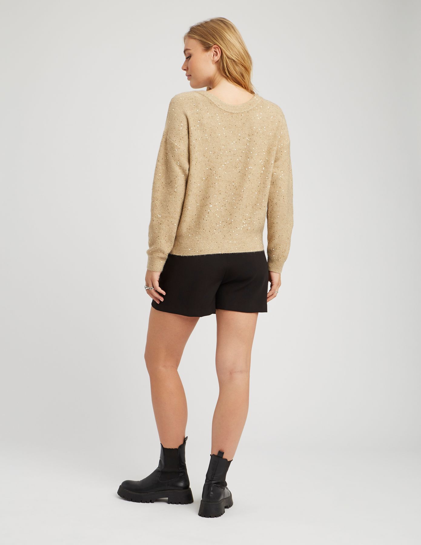 Pull à sequins