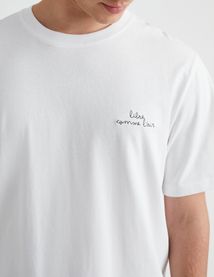 T-shirt broderie poitrine