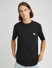 T-shirt brodé