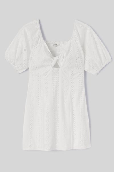 Robe courte broderie anglaise