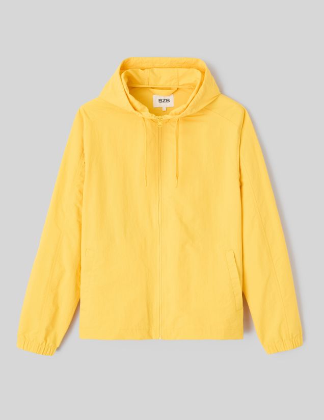 Blouson coup vent &agrave; capuche