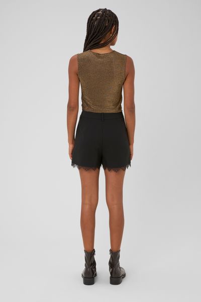 Short court city dentelle