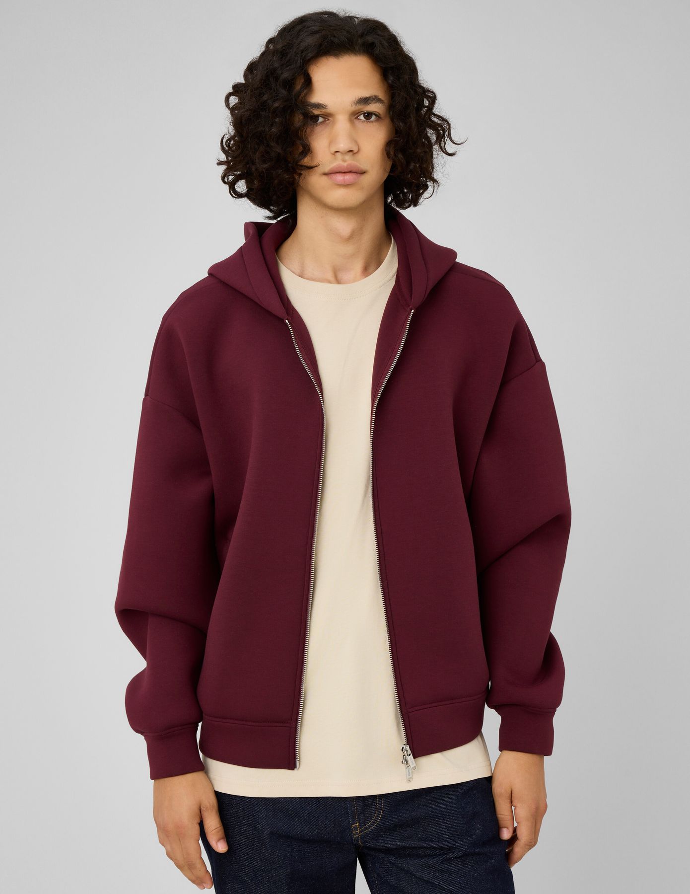 Sweat zipp&eacute; n&eacute;opr&egrave;ne