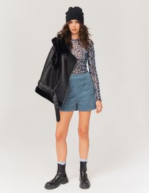 Short en velours à poches