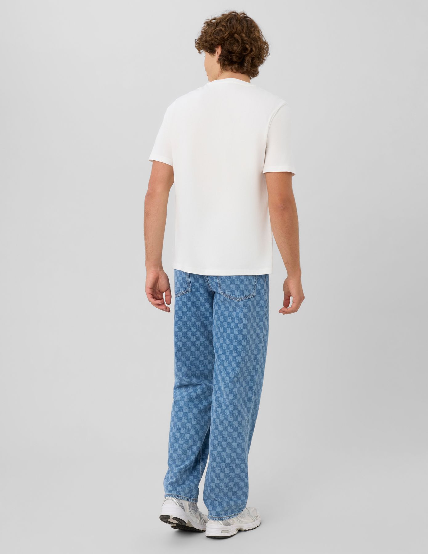 Jean imprim&eacute; loose