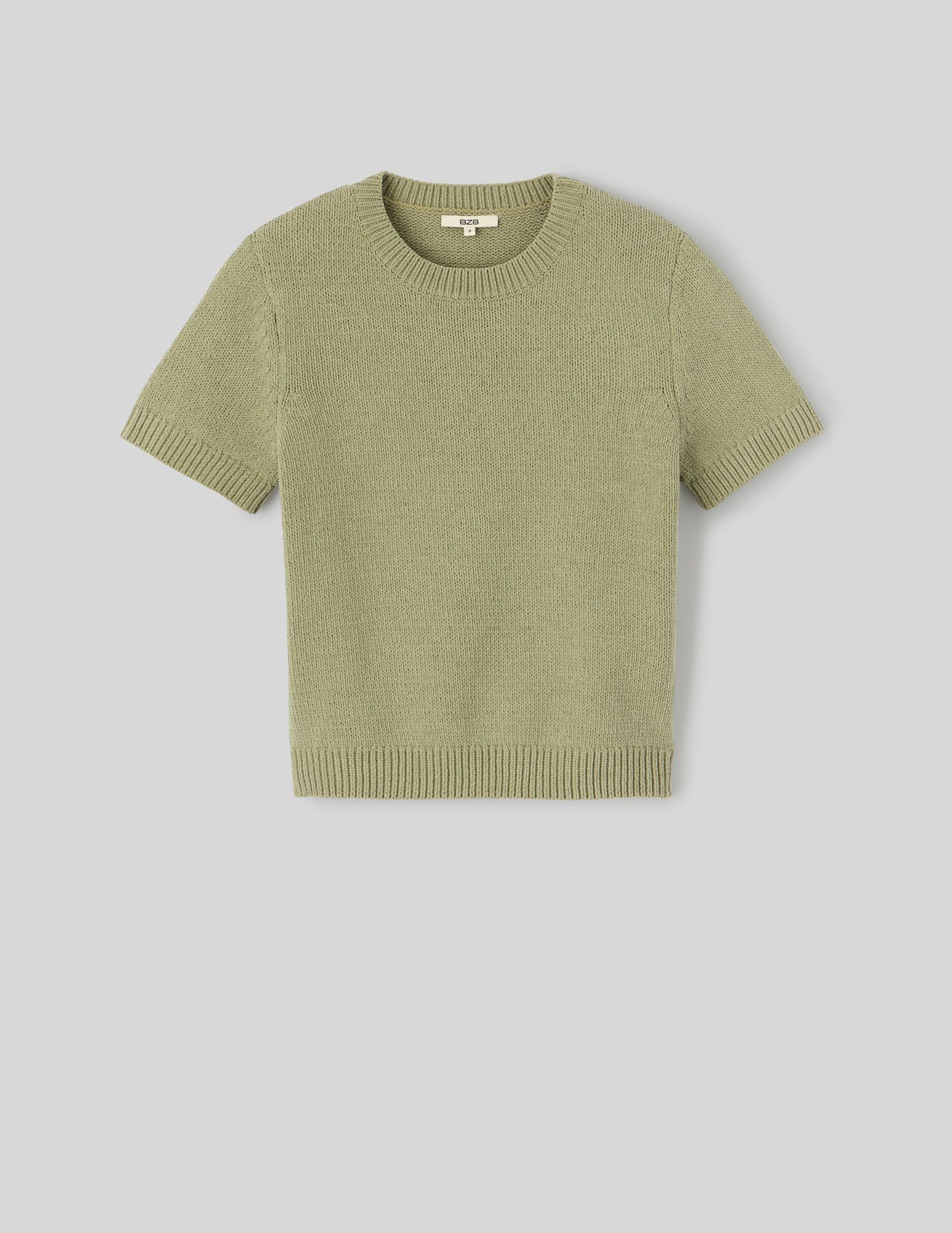 Pull col rond manches courtes