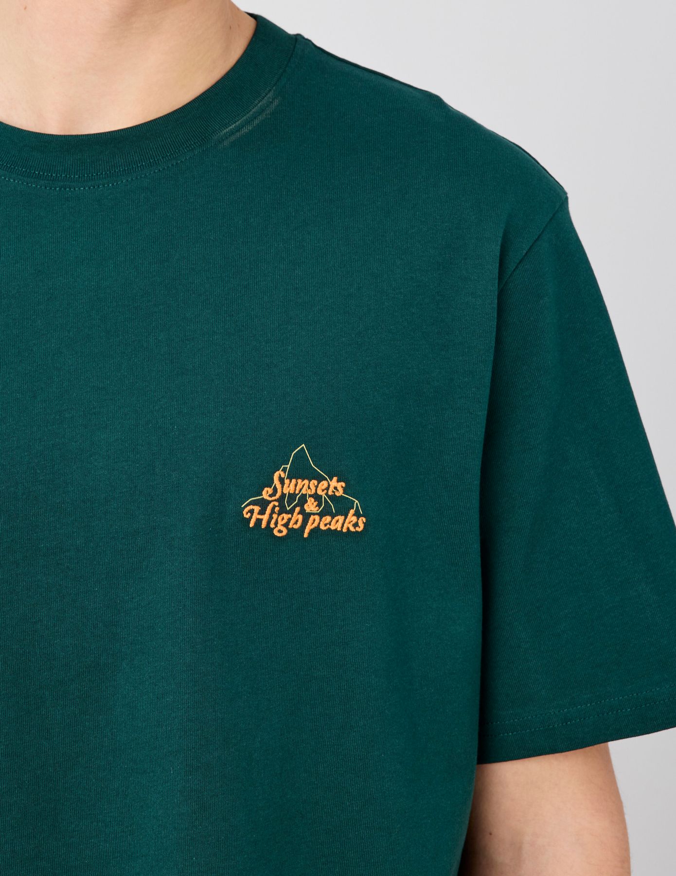 T-shirt animation poitrine