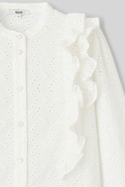 Blouse broderie anglaise &agrave; volants