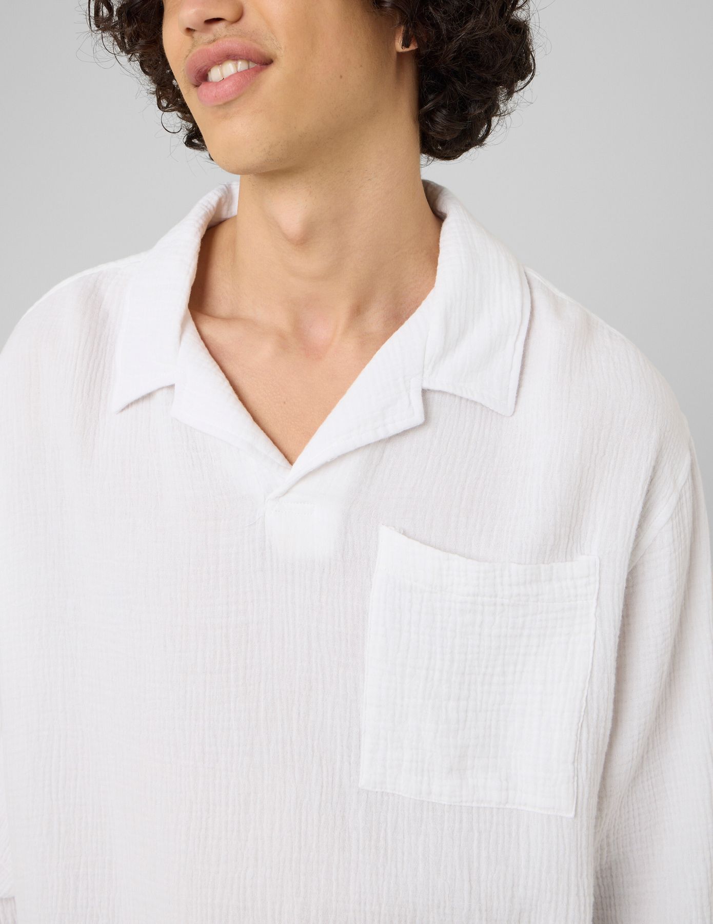 Chemise enfil&eacute;e manches longues