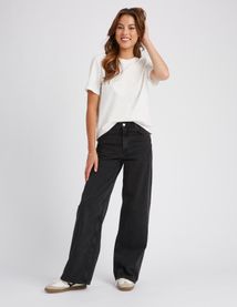 T-shirt brod&eacute; dor&eacute;