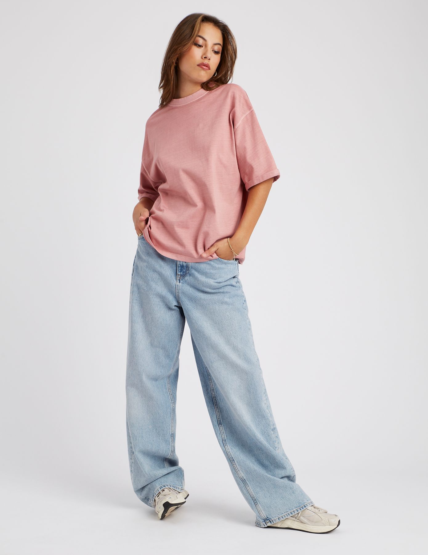 T-shirt d&eacute;lav&eacute; imprim&eacute;