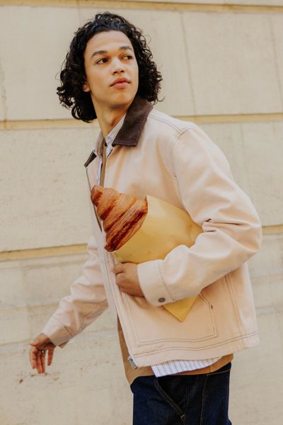 Veste zipp&eacute;e unie col velours