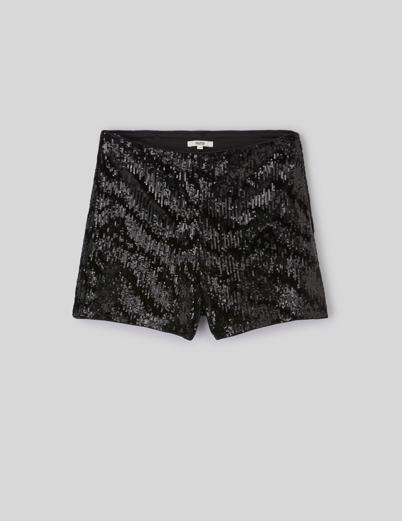 Short sequins