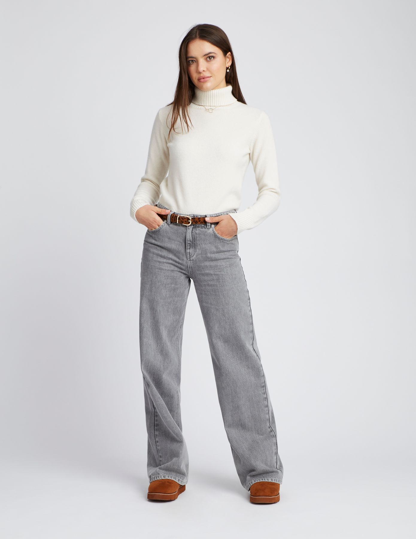 Pull col roul&eacute;