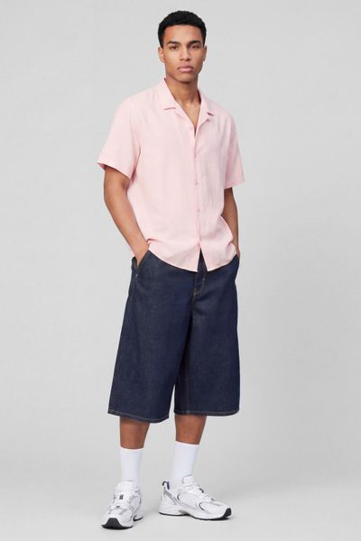 Chemise manches courtes mati&egrave;re fantaisie