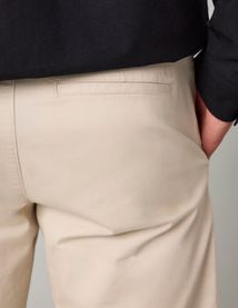Bermuda chino