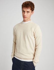 Pull matière fantaisie